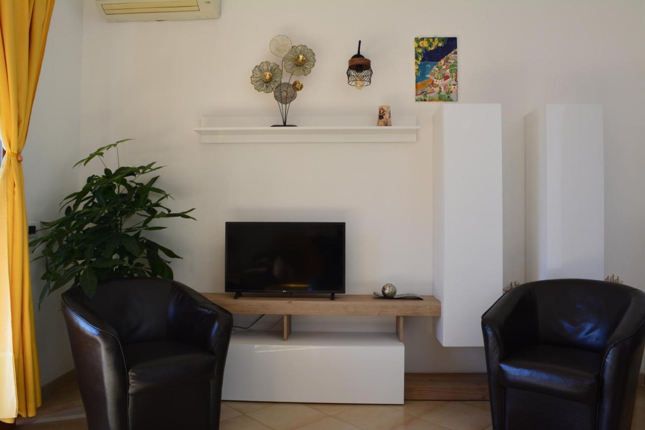 Casa Rossia Breathtaking Sea View Apartment In Positano Exteriör bild
